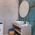 Pangea Zoe Villa *