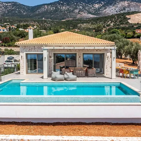 Pangea Zoe * Trapezaki (Kefalonia)
